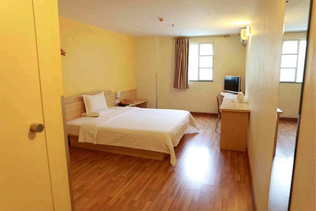 7Days Inn Dalian Gangwan Square Station Port Zewnętrze zdjęcie