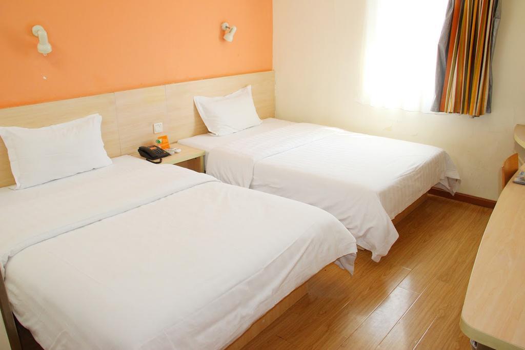 7Days Inn Dalian Gangwan Square Station Port Zewnętrze zdjęcie