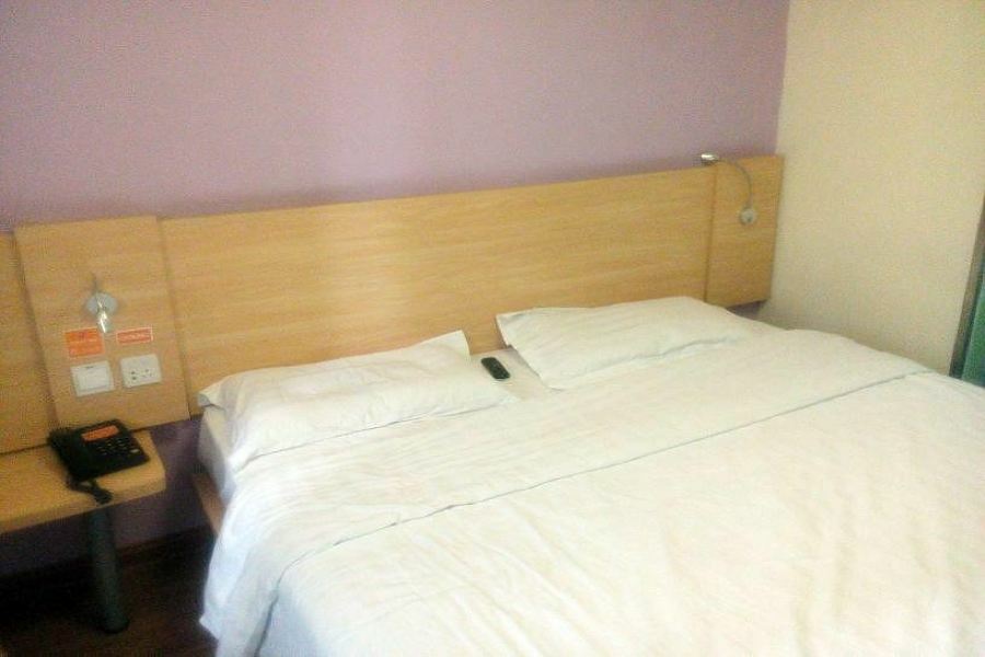7Days Inn Dalian Gangwan Square Station Port Zewnętrze zdjęcie